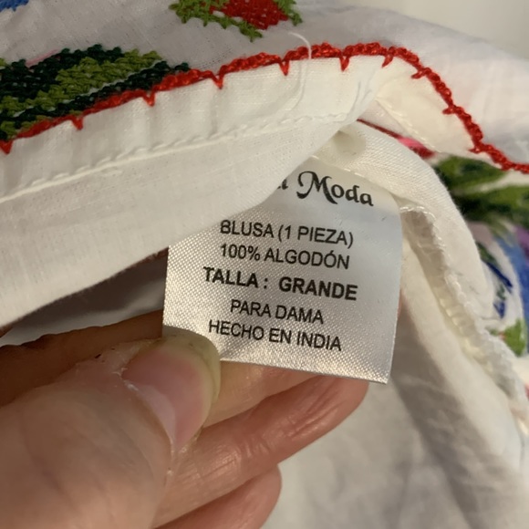 Royal Moda white tunic with embroidered cross-stitch large floral design Size L - Picture 8 of 9